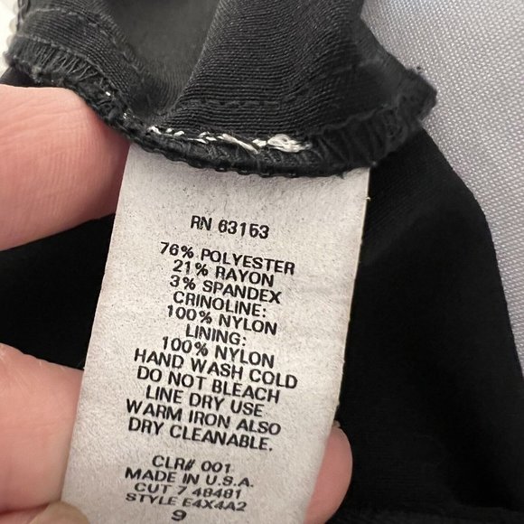 Size 9 Black And White Strapless Tulle Knee Length Fit and Flare Dress Timeless - Picture 8 of 9